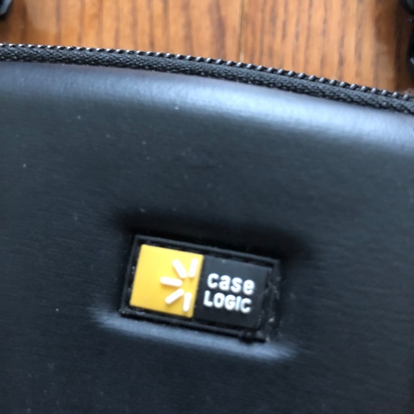 Case Logic Small Camera Case NWOT - Picture 9 of 9